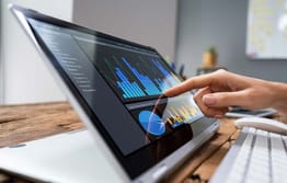 Data Analyst vs Data Scientist