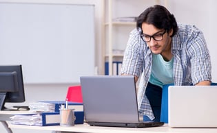 Métier de gestionnaire en maintenance et support informatique