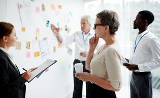 métier de chef de projet communication