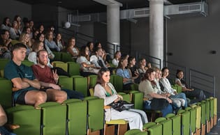 étiudiants amphi