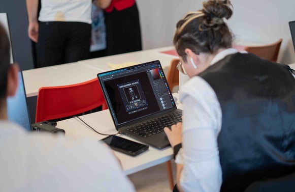 Ymmersion étudiants créa.jpg