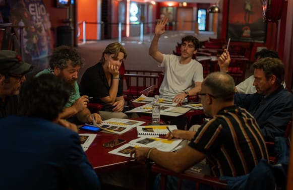 AV_PROJ-06 - Grande.jpeg