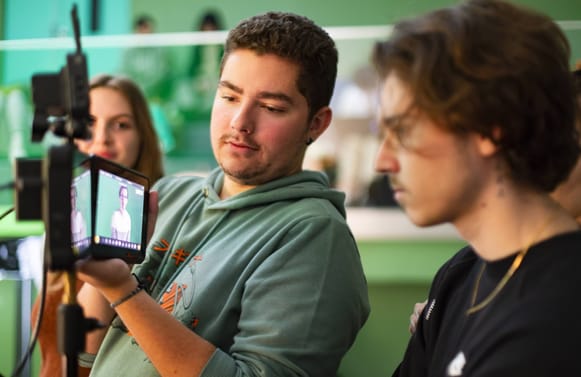 Concours Ymmersion audiovisuel B1 image 1