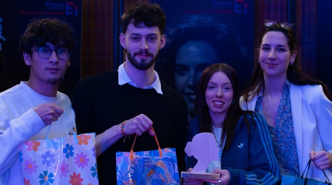 ETUDIANTS SOIREE FEMMES DU MEDEF.png