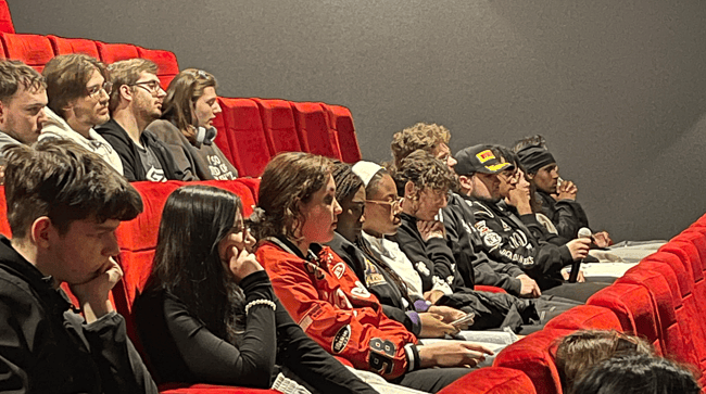 étudiants au cinéma