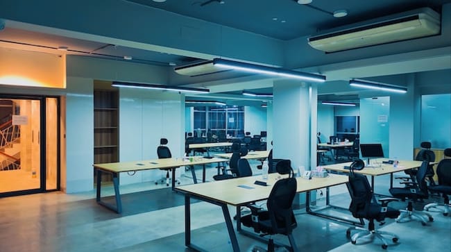 technicien-poste-travail