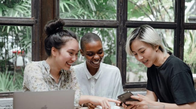 formations pour devenir consultant en e-réputation