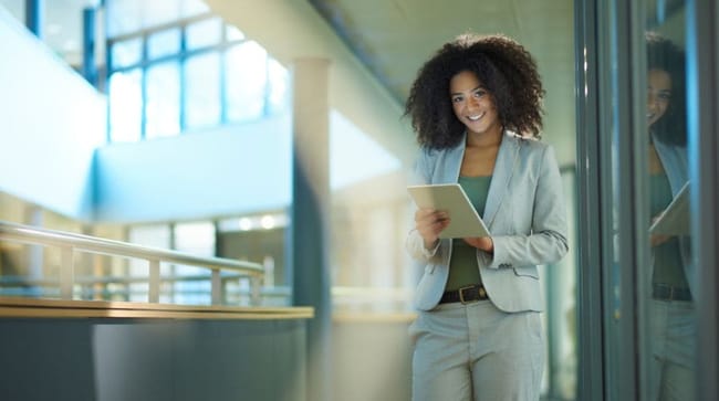 salaire d'un consultant en communication digitale