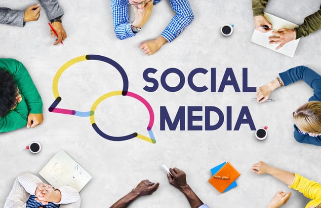 m&eacute;tier de social m&eacute;dia manager
