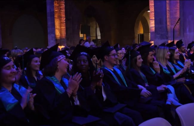 remise des diplômes de bordeaux 2023