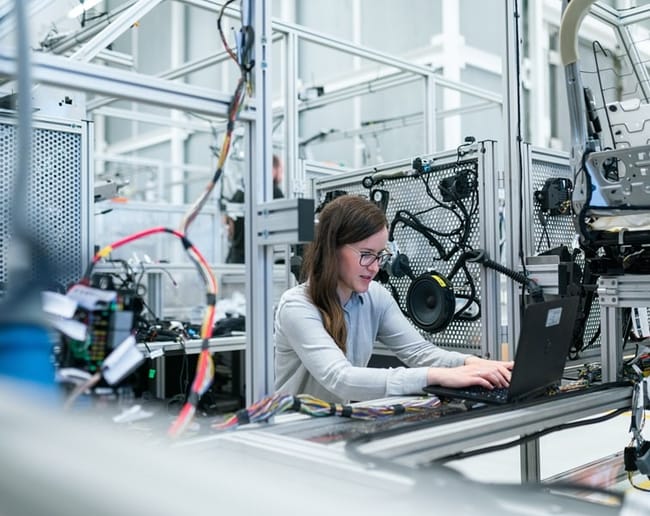 Le métier d’assistant ingénieur embarqué
