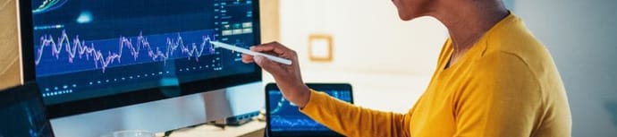 métier de media trader