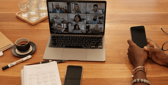 Travailler à plusieurs