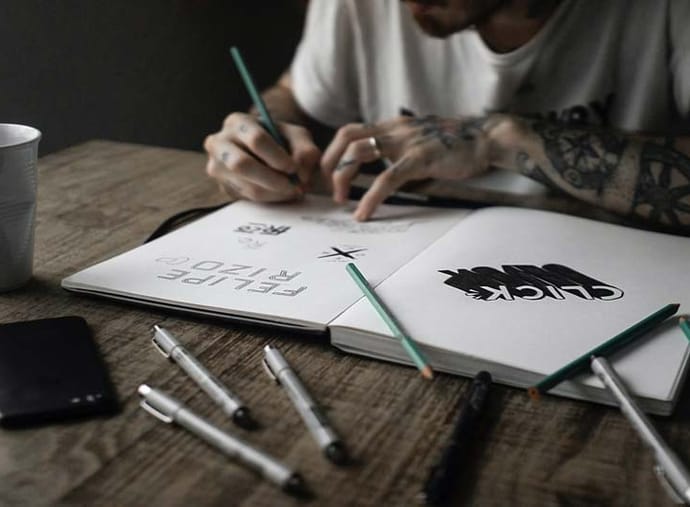 Assistant directeur artistique