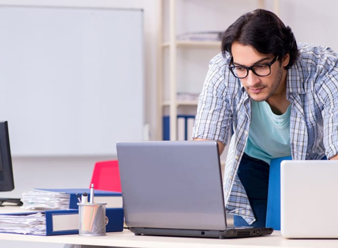 Métier de gestionnaire en maintenance et support informatique